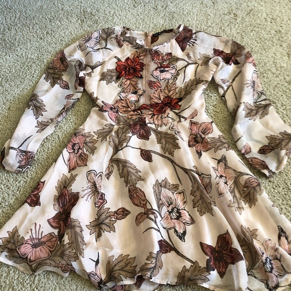 NWOT For Love&Lemons Floral Mini Dress - Picture 2 of 4